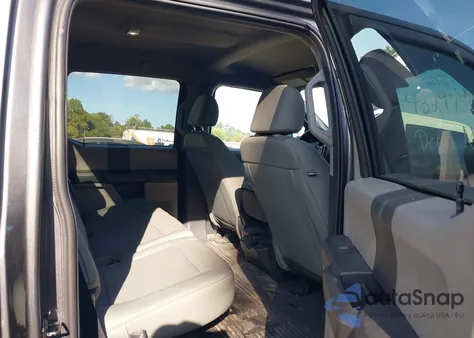 2022 Ford F-250 Xl из США, поврежденный, VIN 1FT7W2B61NEG39234